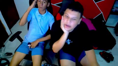 Snapshot of gabi_grr chatting on 03-12-26, 09:43 gabi_grr online show from 03-12-26, 09:43