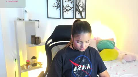 Gabriella online show from 04-13-26, 09:09