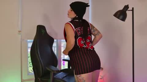 Gaby  online show from 06-11-26, 02:48