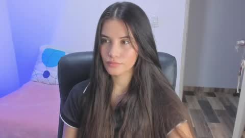 Snapshot of gaby_olsen chatting on 05-12-26, 11:02 Gabriela online show from 05-12-26, 11:02