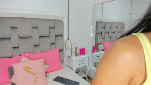 GABRIELA  online show from 02-25-26, 11:31