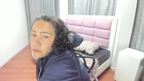 Snapshot of gaby_trent chatting on 07-17-26, 10:00 gabriela online show from 07-17-26, 10:00