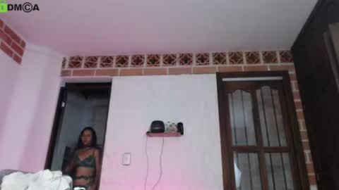 Snapshot of gaia_333 chatting on 06-10-26, 09:14 Lenna 3 online show from 06-10-26, 09:14