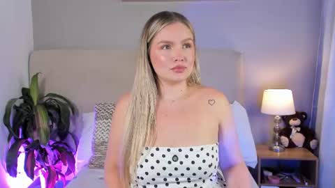 Gaia Baker  online show from 07-30-26, 02:05