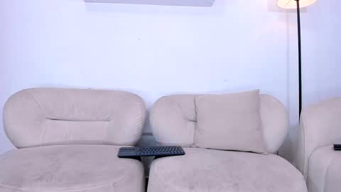 gal_stone_ online show from 06-04-26, 01:55
