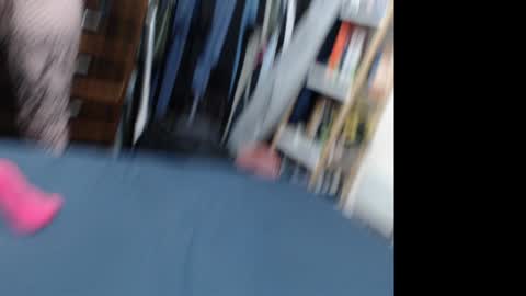 Snapshot of gangbangxxxgirl chatting on 12-14-24, 11:07 HOT online show from 12-14-24, 11:07