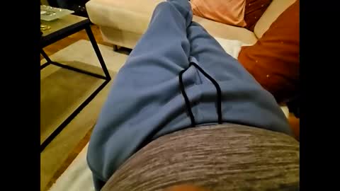 garbis11 online show from 12-28-24, 04:52