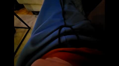 garbis11 online show from 12-19-25, 03:41