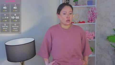 Snapshot of garden_flower chatting on 06-22-26, 04:48 Violla online show from 06-22-26, 04:48