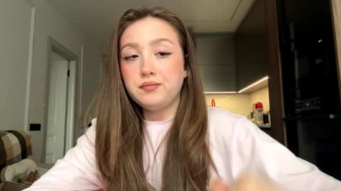 Snapshot of garnetvardaro chatting on 04-08-26, 12:16 Mia or just Mi online show from 04-08-26, 12:16