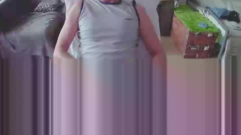 Snapshot of gasbud69 chatting on 12-14-24, 09:18 Gas online show from 12-14-24, 09:18