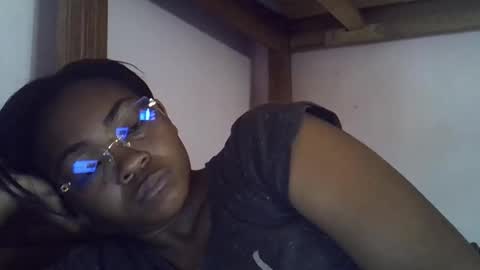 gasielah online show from 03-25-26, 09:37