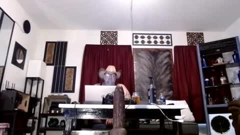 gatewaylaptop2019 online show from 11-16-25, 04:56