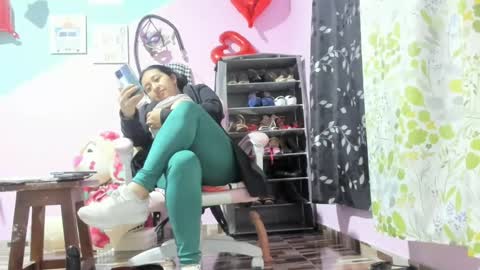 Snapshot of gaticahot001 chatting on 06-17-26, 02:14 Diana online show from 06-17-26, 02:14