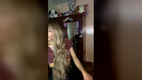 gatita_033 online show from 04-27-26, 10:46