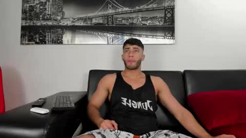 Snapshot of gato_pascal chatting on 06-06-26, 07:40 Gato online show from 06-06-26, 07:40