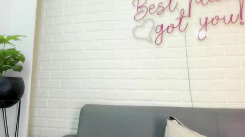 geminis muentes online show from 11-30-25, 07:18