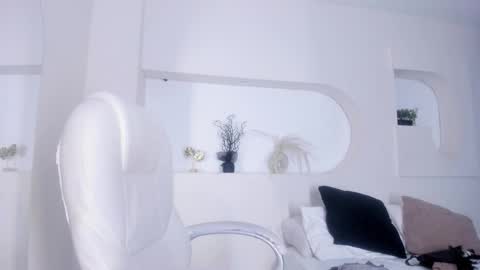 geminis muentes online show from 12-01-25, 11:59