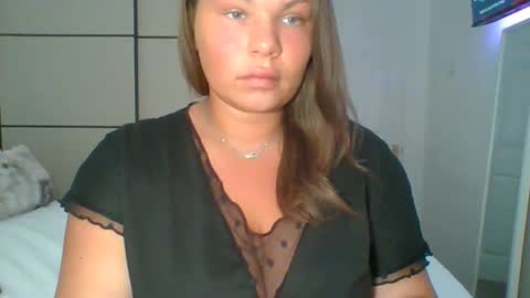 Snapshot of gemmarmalade chatting on 06-05-26, 06:52 GEMMARMALADE online show from 06-05-26, 06:52