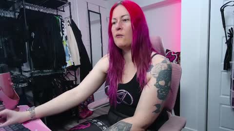 Genny Rock   and  online show from 04-09-26, 05:40