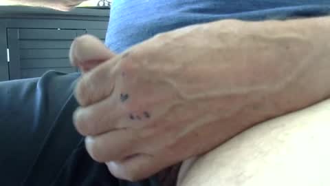 Snapshot of gent063 chatting on 07-13-26, 05:16 gent063 online show from 07-13-26, 05:16