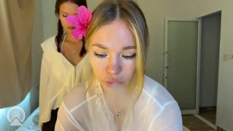 Mary  Blonde and Kira brunette online show from 05-08-26, 05:13