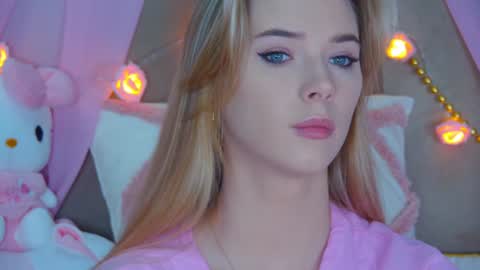 GentleRossi online show from 01-18-25, 05:26