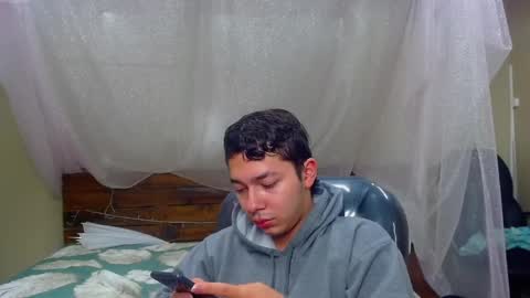 Snapshot of georgesmith_1 chatting on 02-10-25, 09:36 GEORGE online show from 02-10-25, 09:36