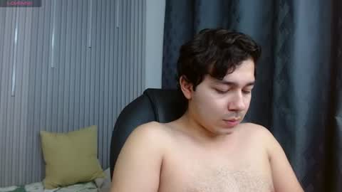 Snapshot of georgesmith_1 chatting on 06-17-26, 05:10 GEORGE online show from 06-17-26, 05:10