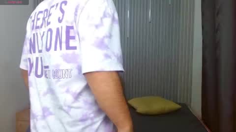 Snapshot of georgesmith_1 chatting on 07-05-26, 03:56 GEORGE online show from 07-05-26, 03:56