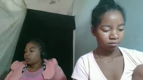 georgette981 online show from 02-12-26, 07:25