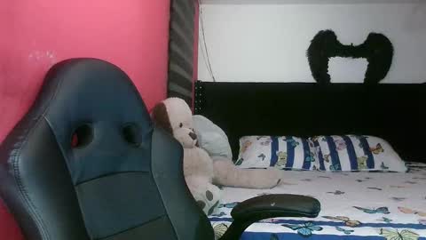 Georgina  online show from 03-17-26, 01:21