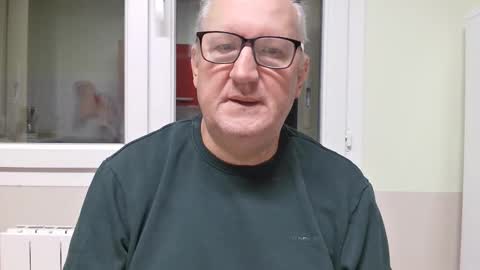 gerardlp131313 online show from 11-02-25, 07:38