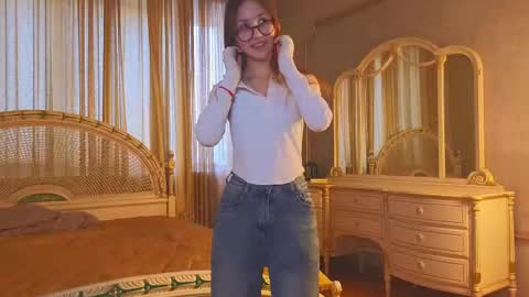 Kristy online show from 04-27-26, 02:15