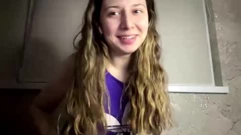 Diana online show from 12-15-25, 02:54