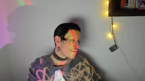 Ghost Bussy online show from 05-29-26, 07:17
