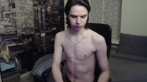 Snapshot of ghostfacefriends chatting on 12-21-25, 02:08 Fedya online show from 12-21-25, 02:08