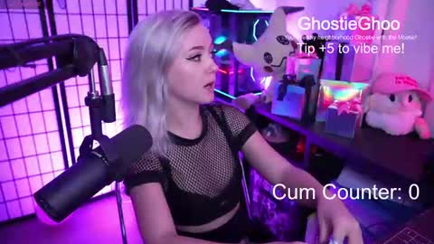 Ghostie online show from 08-09-26, 01:40