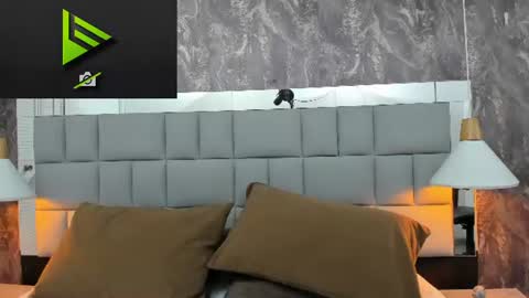 gia_bell online show from 08-08-26, 07:05