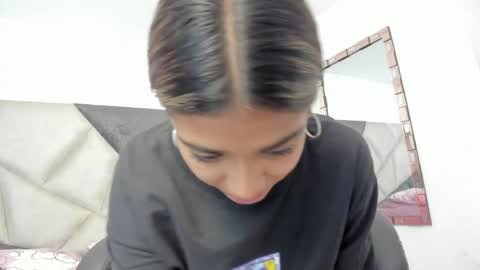 Gia  online show from 04-05-26, 06:05