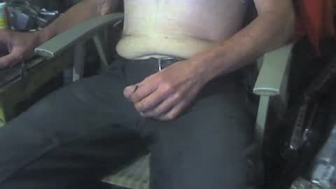 Snapshot of giftedbiker11 chatting on 06-30-26, 02:01 giftedbiker online show from 06-30-26, 02:01