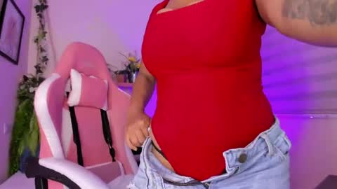 giisell online show from 04-10-26, 12:32