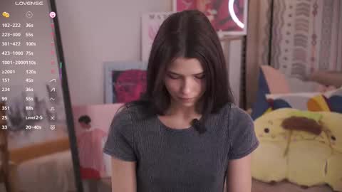 Mia online show from 02-04-26, 08:09