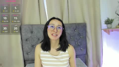 Snapshot of ginevra_esposito chatting on 07-17-26, 12:23 Ginn online show from 07-17-26, 12:23