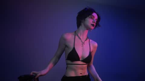 Snapshot of ginger_hugs chatting on 05-20-26, 10:05 im expecting 350 thumbs up on my altar online show from 05-20-26, 10:05