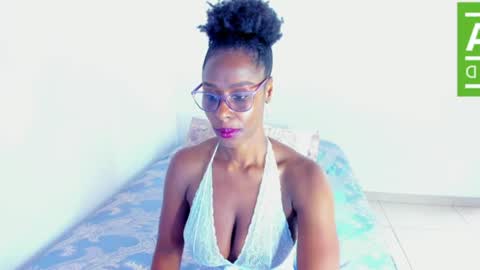 Snapshot of ginger_smil chatting on 07-14-26, 12:33 Diana online show from 07-14-26, 12:33