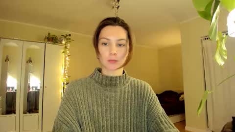 Vasilisa online show from 10-28-25, 05:26