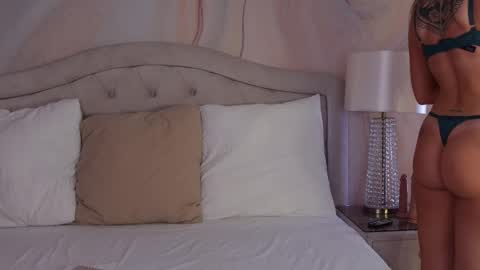 Snapshot of gingerellis chatting on 11-07-25, 05:18 Ginger online show from 11-07-25, 05:18