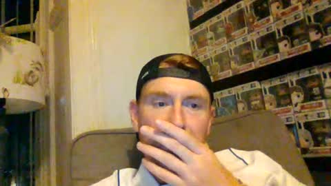 gingerjames90 online show from 08-09-26, 08:58