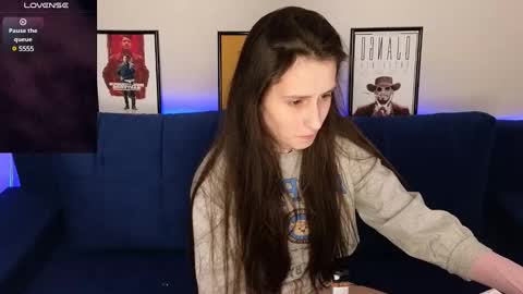 Ginnyg  online show from 12-19-24, 10:21